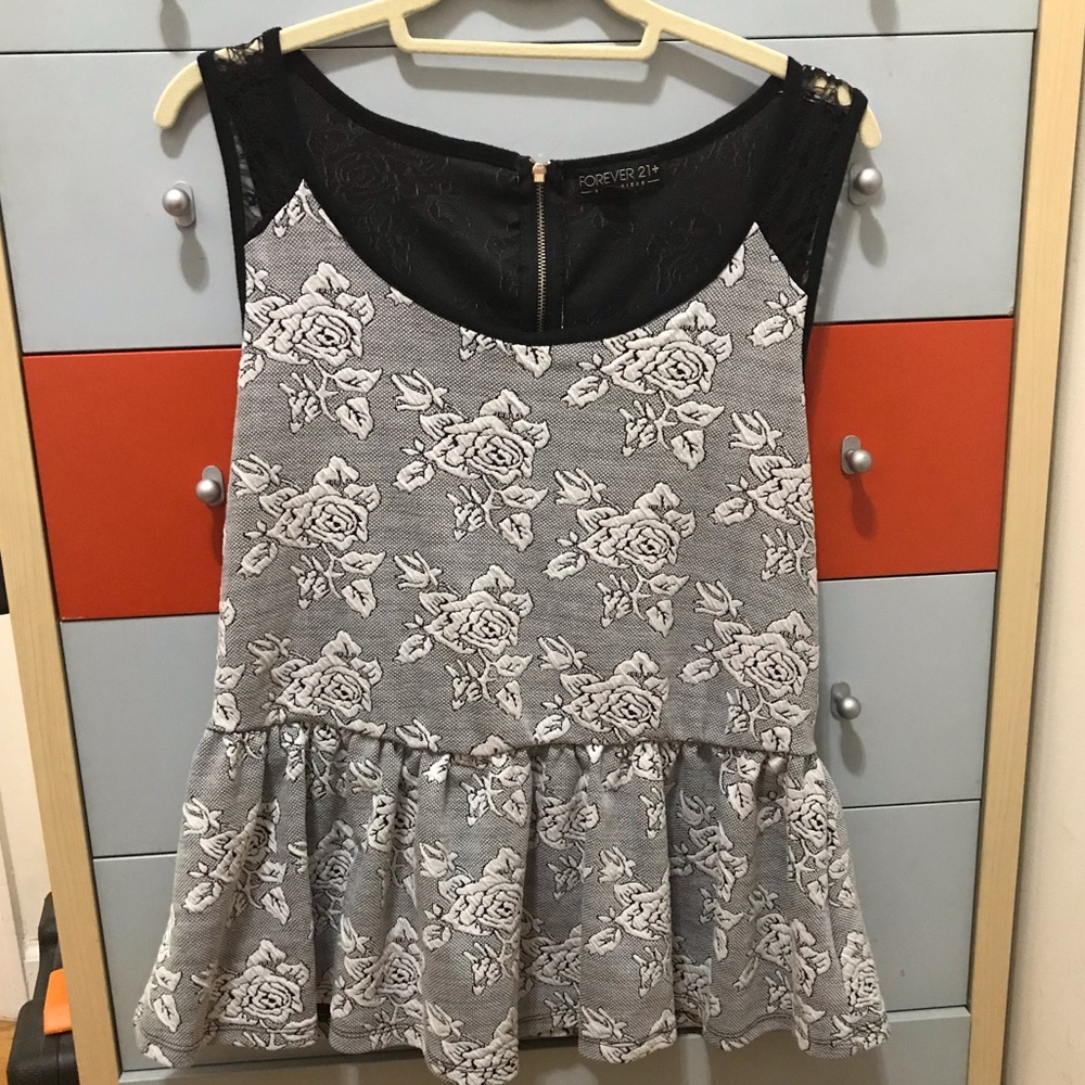 Rose printed peplum top